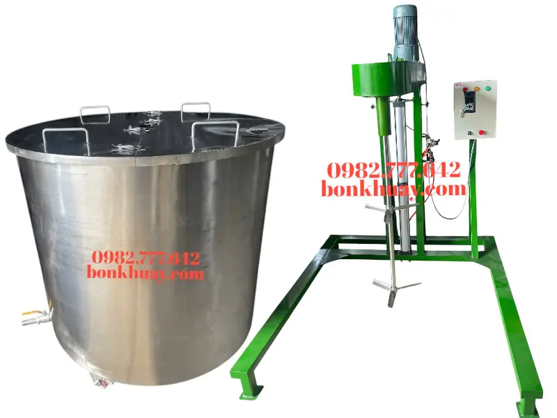 Máy Khuấy Trộn Hóa Chất Công Nghiệp inox 304 dùng khuấy hóa chất, sơn, dung môi và chất tẩy rửa trong nhà máy sản xuất.
